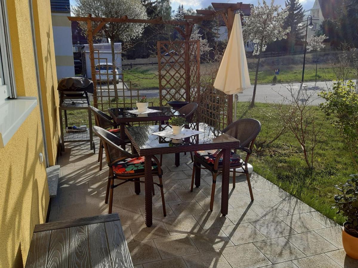Gastezimmer Rosi Bad Klosterlausnitz Esterno foto