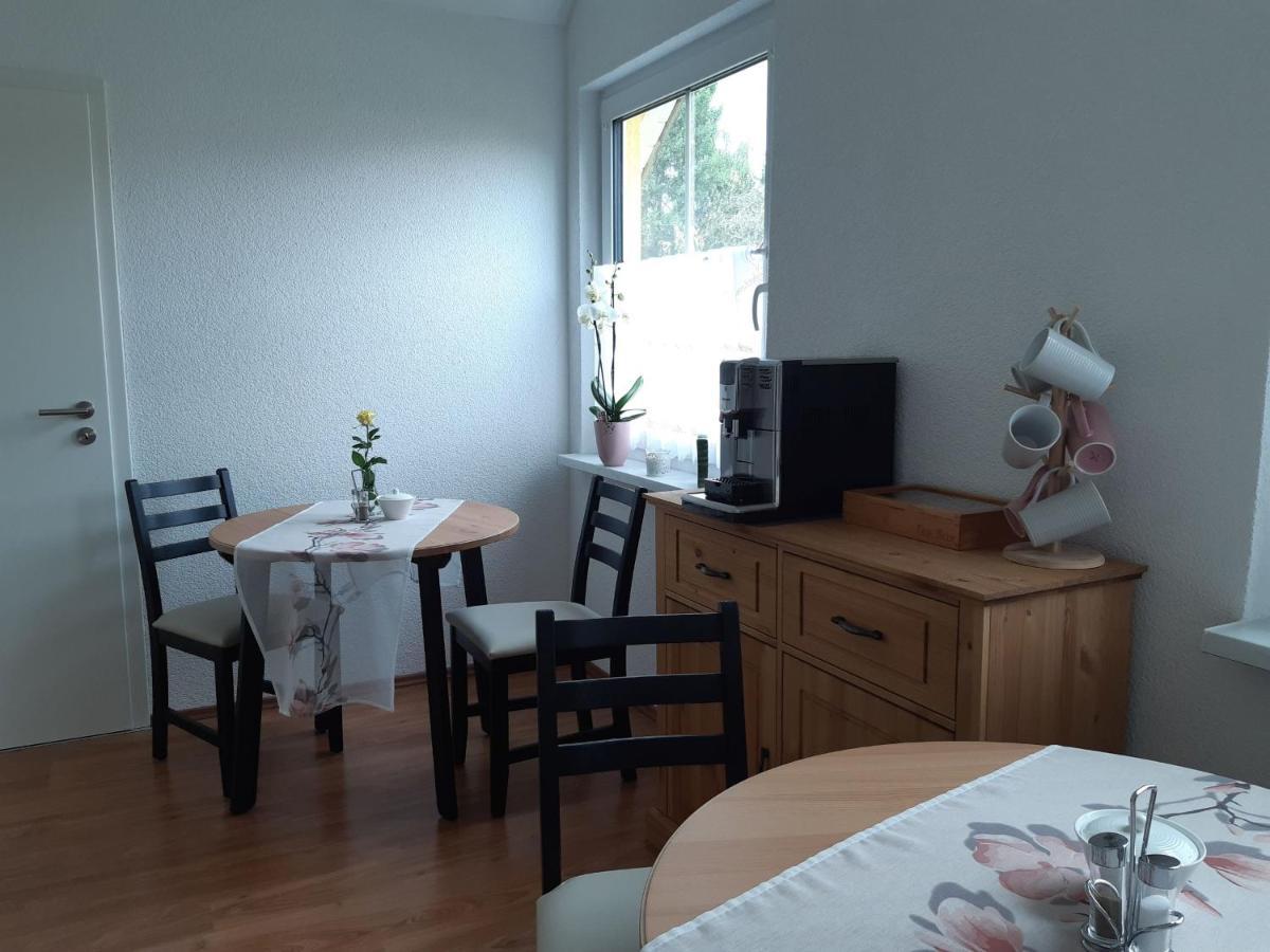 Gastezimmer Rosi Bad Klosterlausnitz Esterno foto